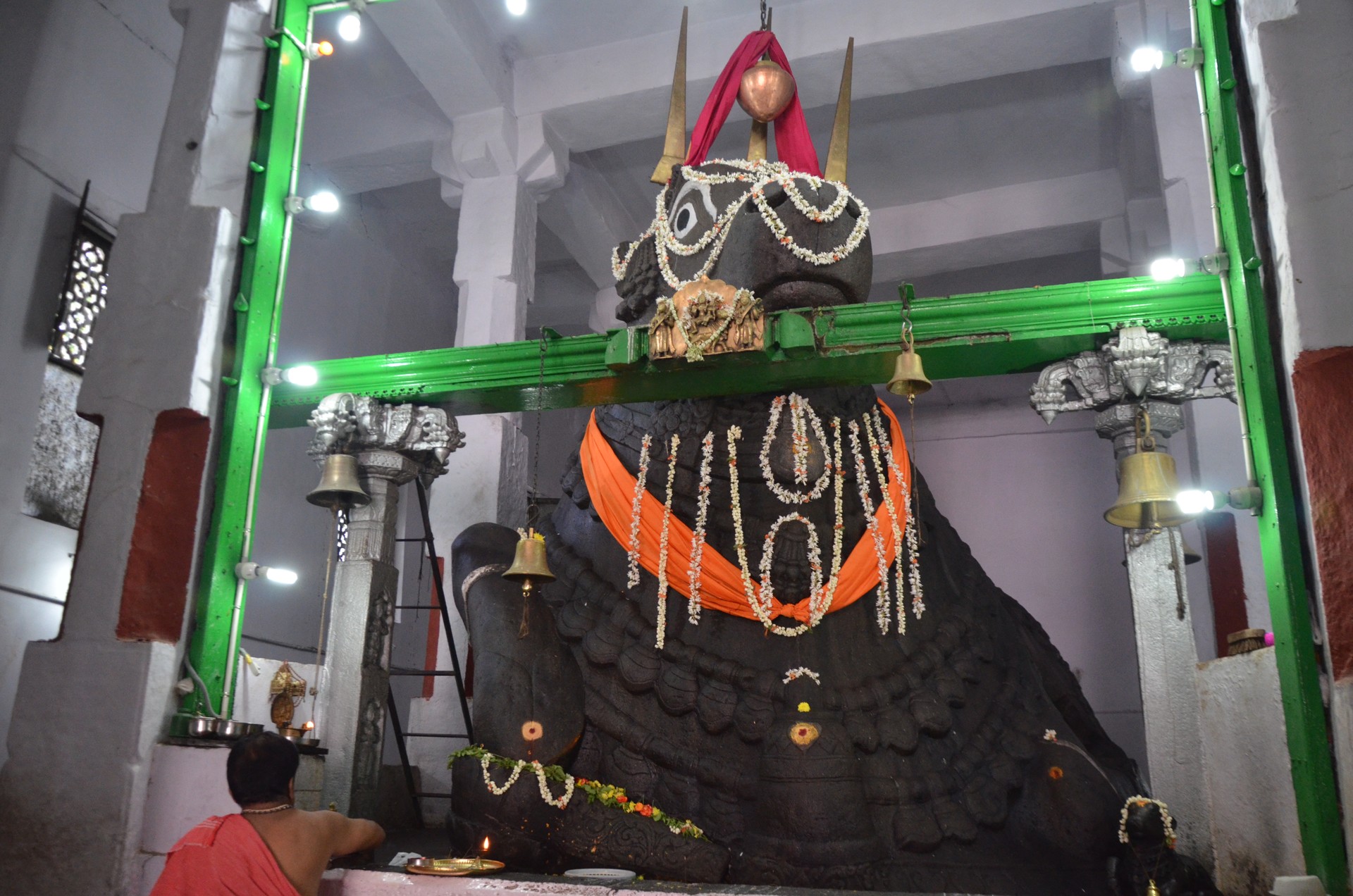 Dodda Ganeshana Gudi cover